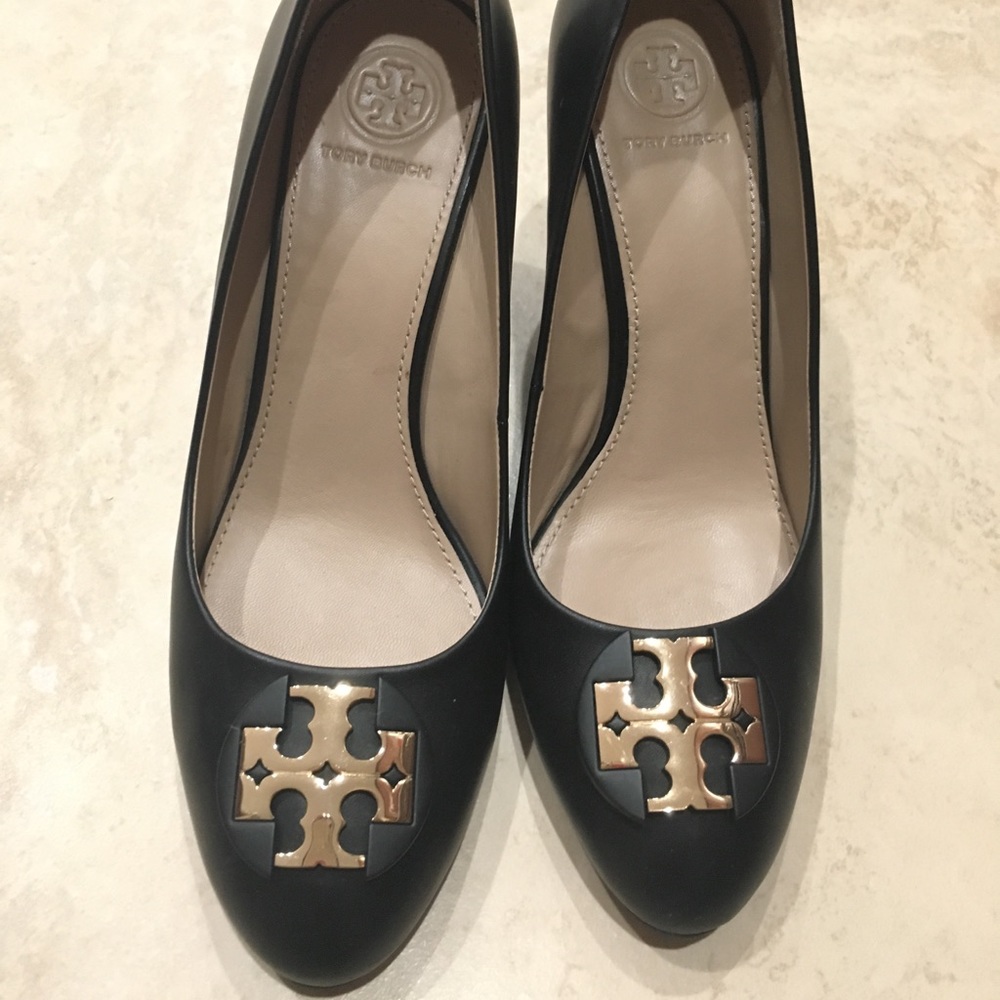 ❌SOLD❌Tory Burch Wedges